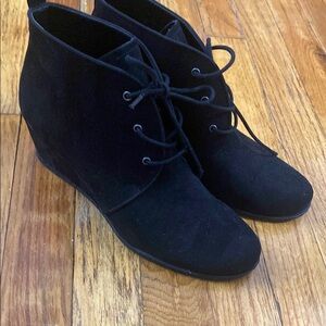 Franco Sarto Women's Black Suede Ankle Boots
